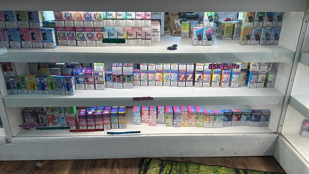 Geek Bar Vape Store Whitefish